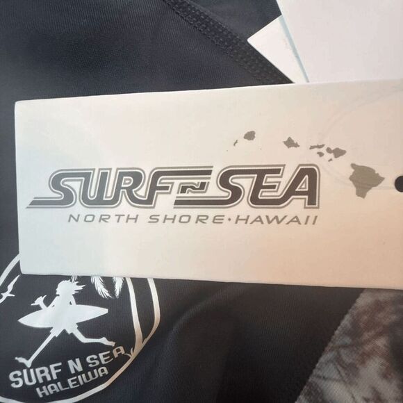 North Shore Surf Shop Women's Delmar Long Sleeve Rash Guard Black Size Large NWT - Picture 7 of 8